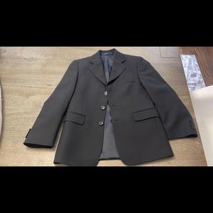 Boy’s Lord & Taylor black blazer